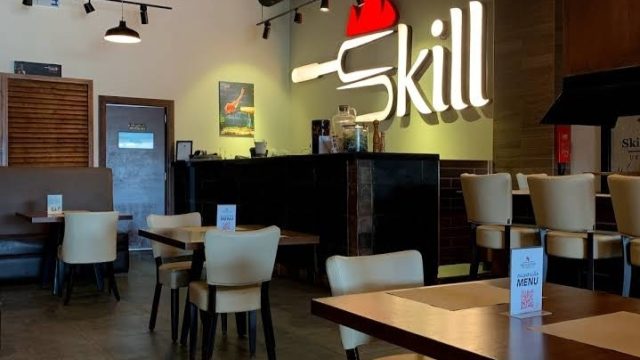 مطعم سكيل أون ذا جريل (الاسعار+ المنيو+ الموقع)