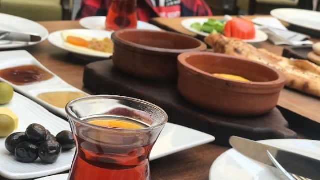 مطعم ازمير للمشويات بجده (الأسعار+ المنيو+ الموقع)