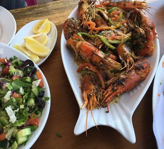 مطعم بامبو في جده